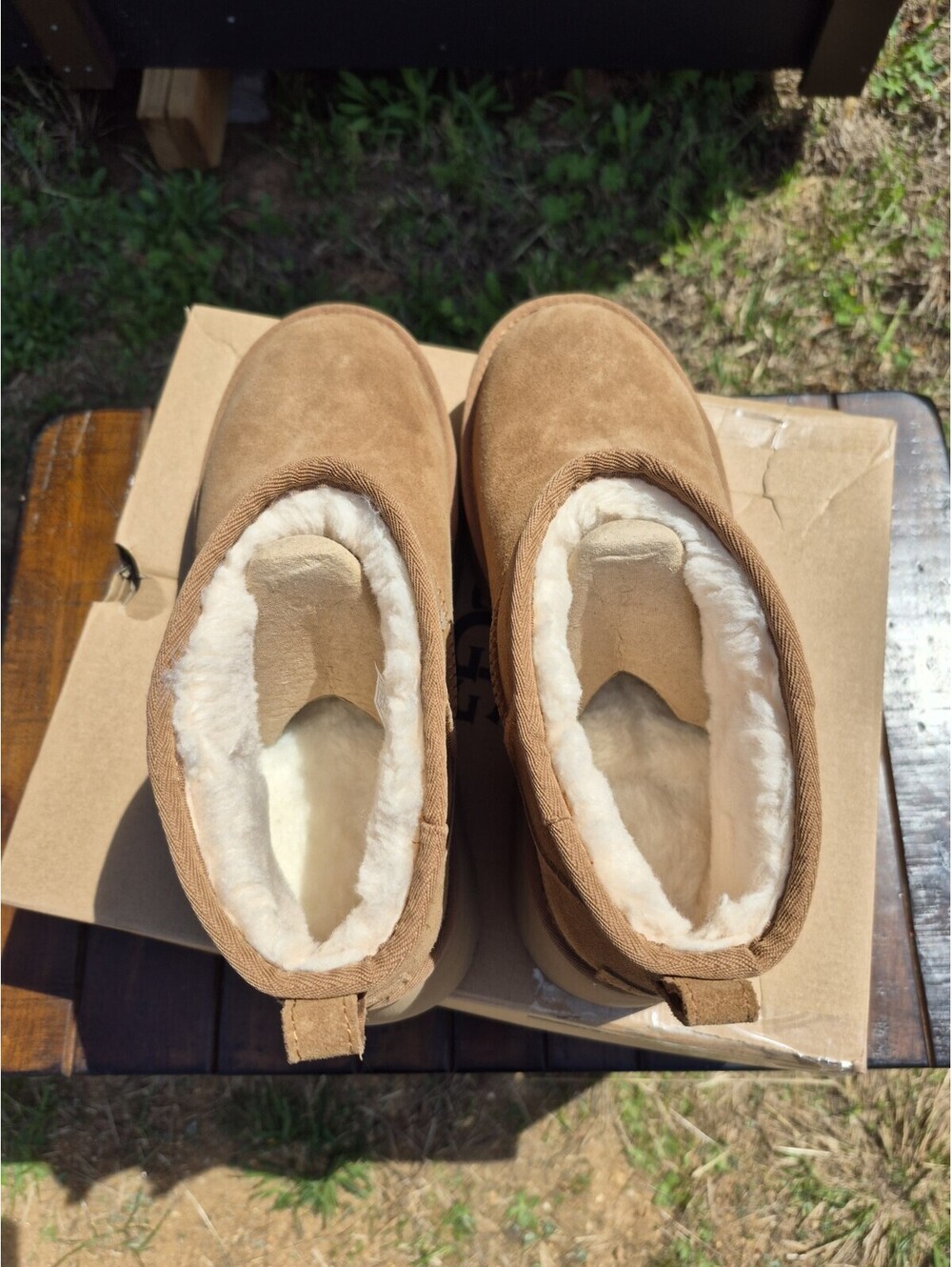 UGG Classic Ultra Mini Sand Boot Bootie Womens US Size 12 Suede $160  Platform - Picture 4 of 10